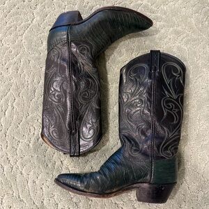 Dan Post  Vintage stitched pointy toe leather Western Cowboy Boots #14234 size 6